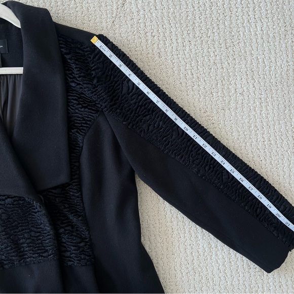 H BY HALSTON Black Textured Shawl Collar Coat Size 12 Minimalist Winter Jacket - Picture 16 of 16